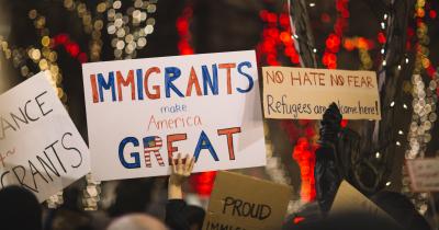 Immigrants make America Great sign